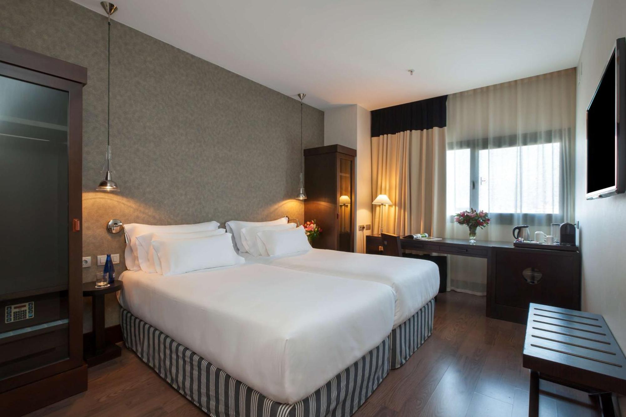 Nh Collection Sevilla Exterior photo